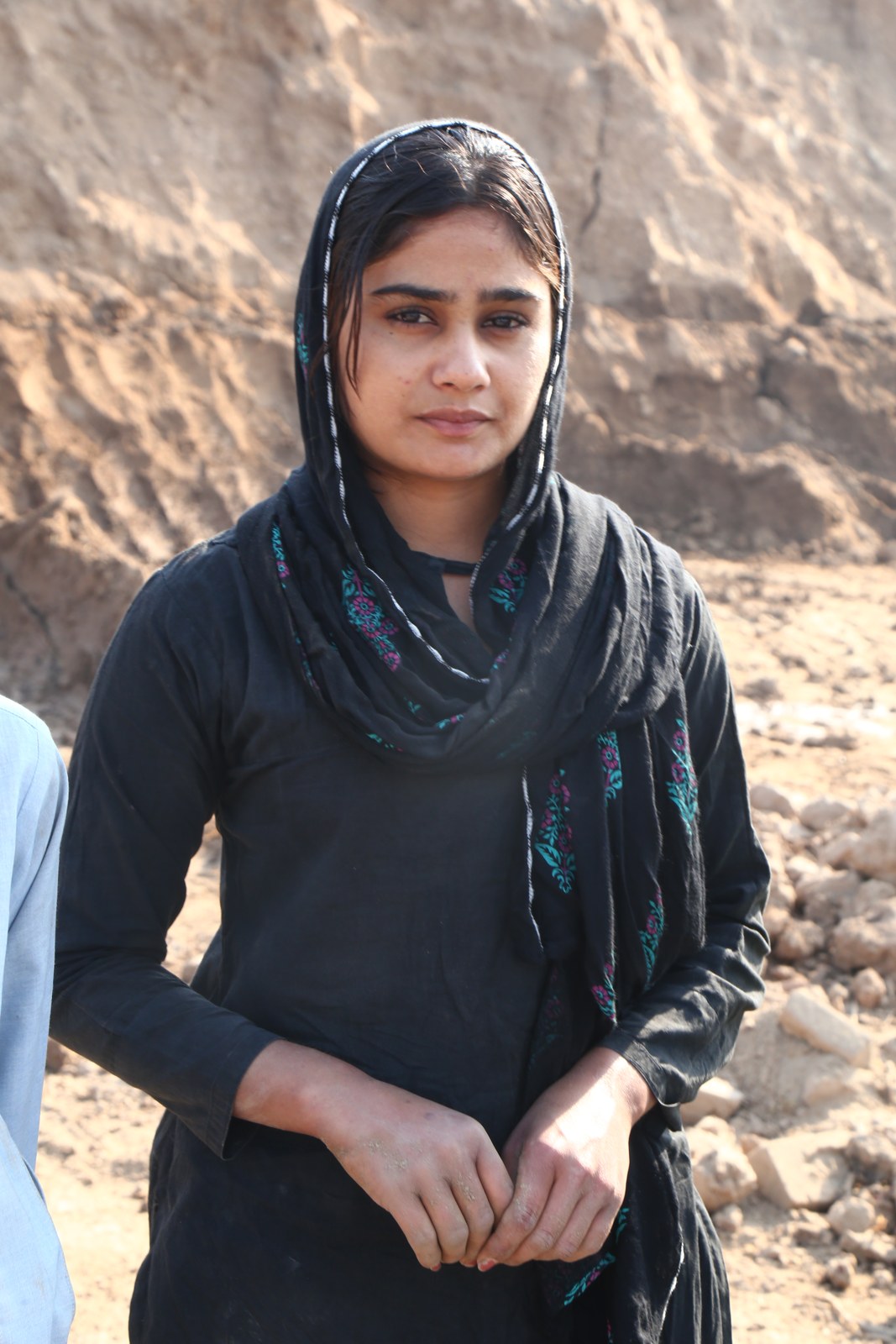 A young woman from a family at the kiln